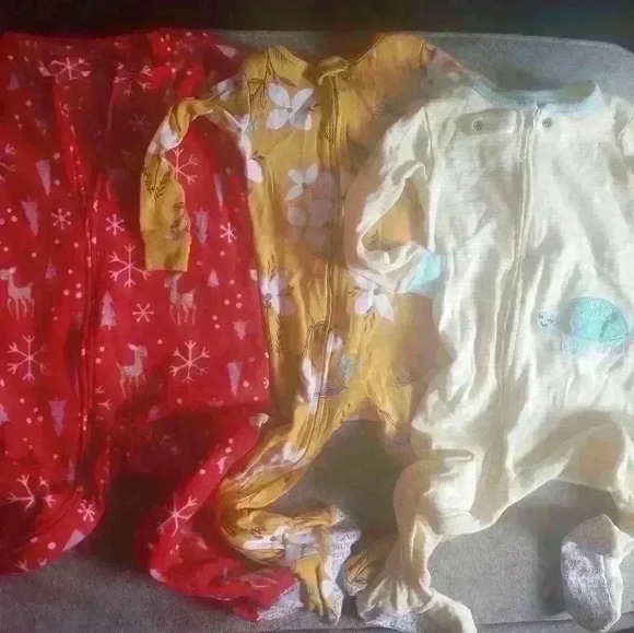 Toddler onesies bundle - Picture 3 of 3